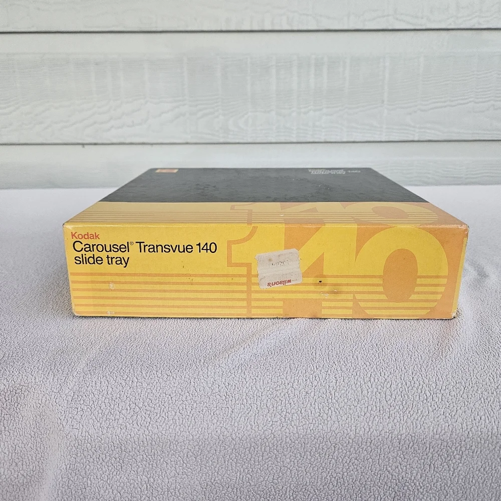 Kodak Carousel Transvue 140 Slide Tray VTG 1983